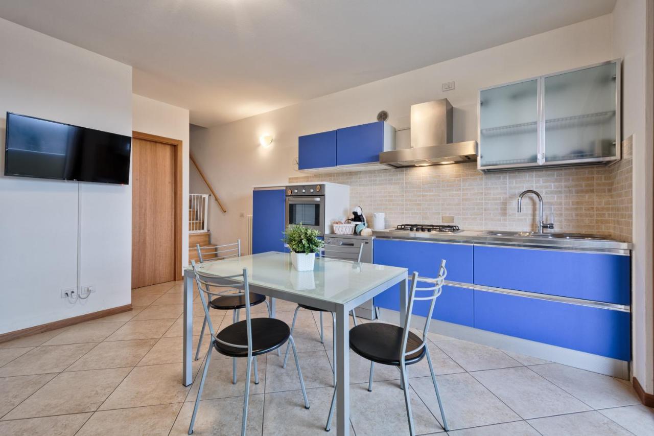 Casa Alessandro Con Piscina Lago Di Garda Salionze Екстер'єр фото